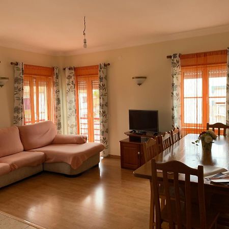 Ceramic Apartments Калдас да Райна Екстериор снимка