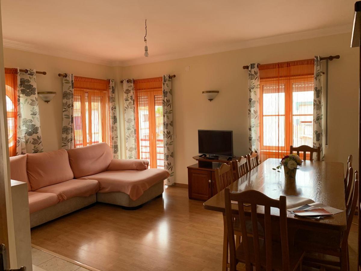 Ceramic Apartments Калдас да Райна Екстериор снимка